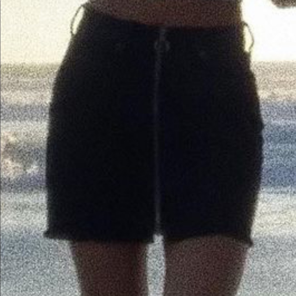 Cute black skirt